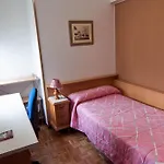 Pr La Paz Hostel *