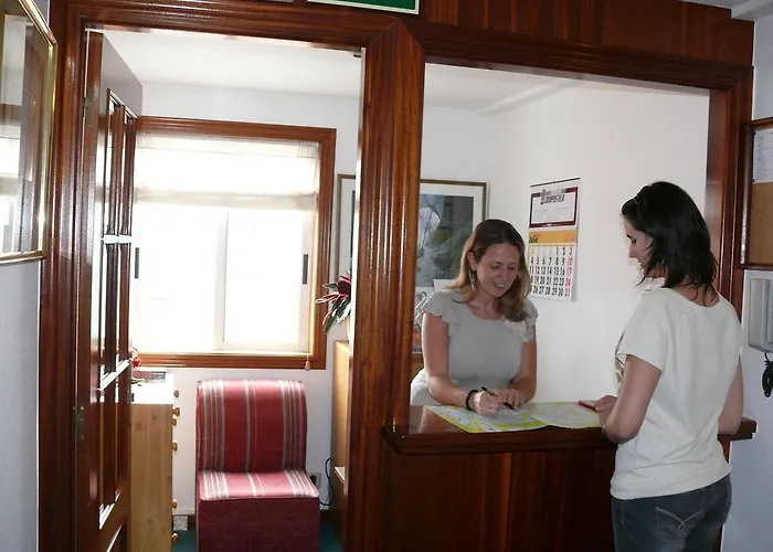 Pr La Paz Hostal Santiago de Compostela